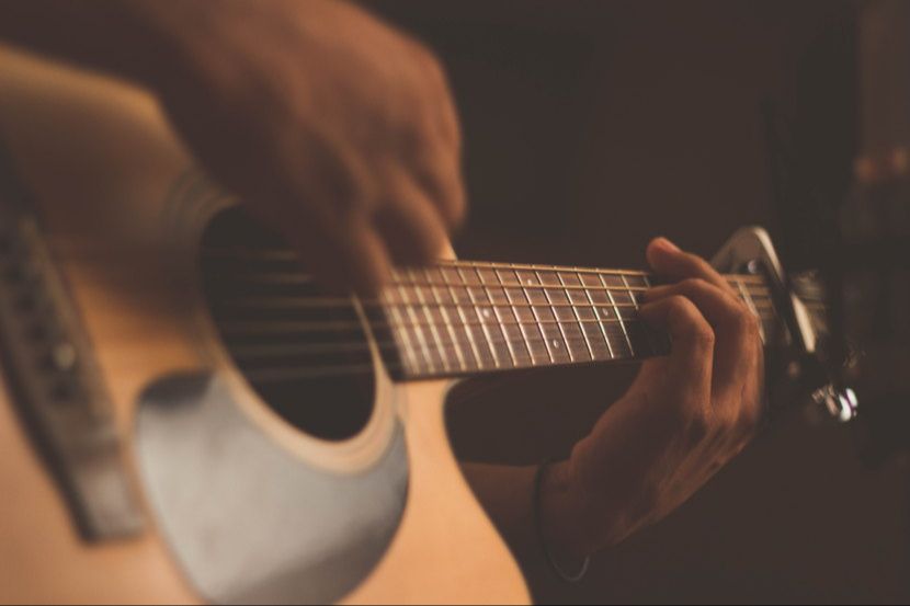 Guitare - Unsplash
